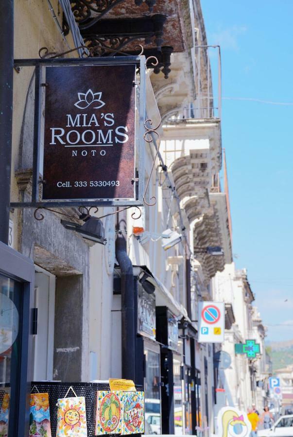 Mia'S Rooms Noto Exterior foto